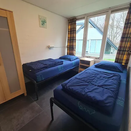 Bungalowpark - Delta 107 بيت للعطل سيمبيلفيلد