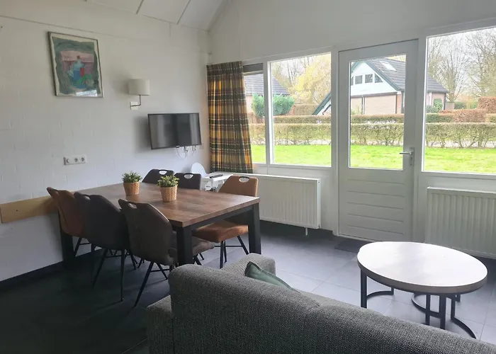 Bungalowpark - Delta 107 Симпелвелд